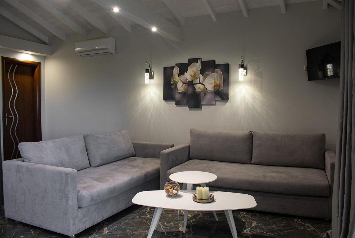 Stamos Apartments And Studios Vourvourou Dış mekan fotoğraf