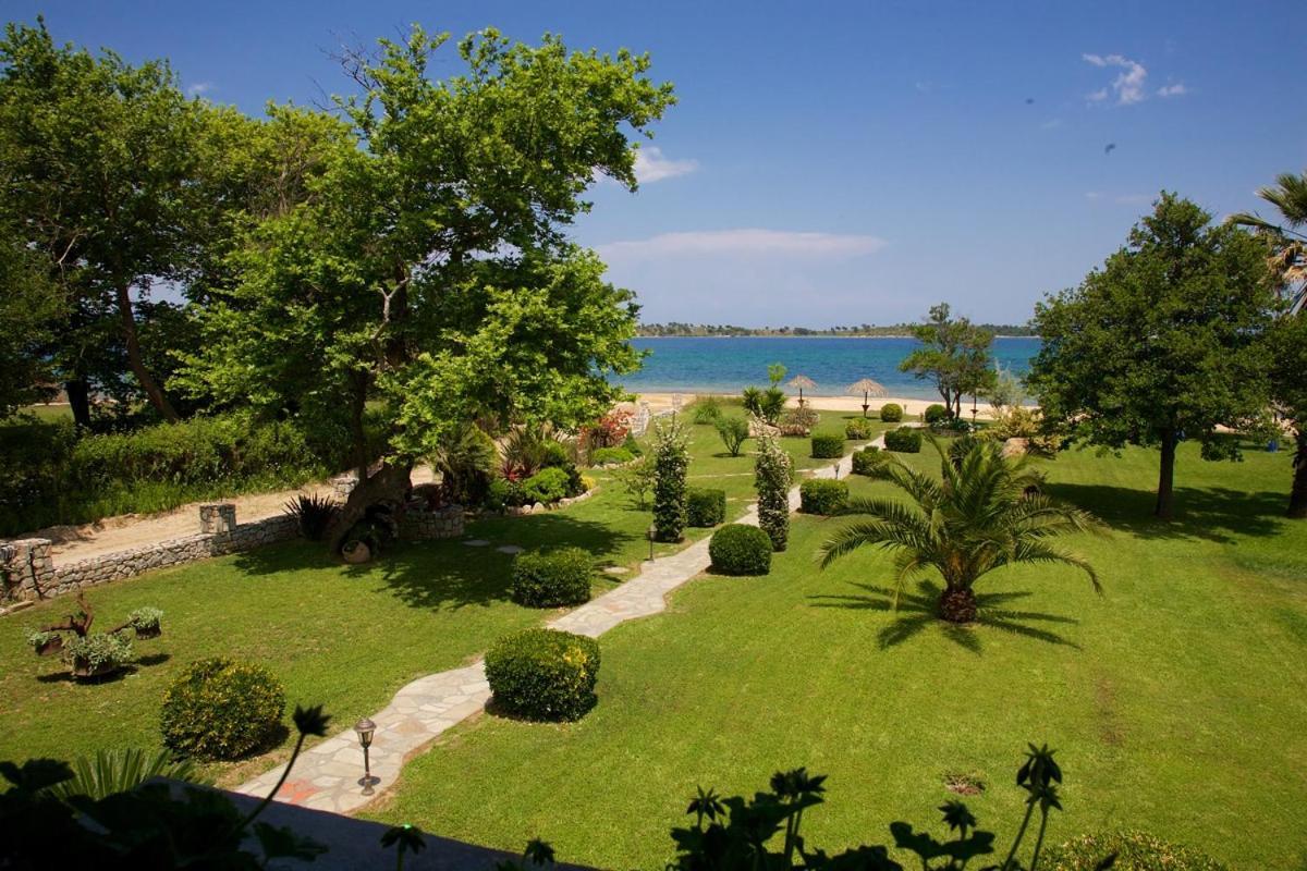 Stamos Apartments And Studios Vourvourou Dış mekan fotoğraf