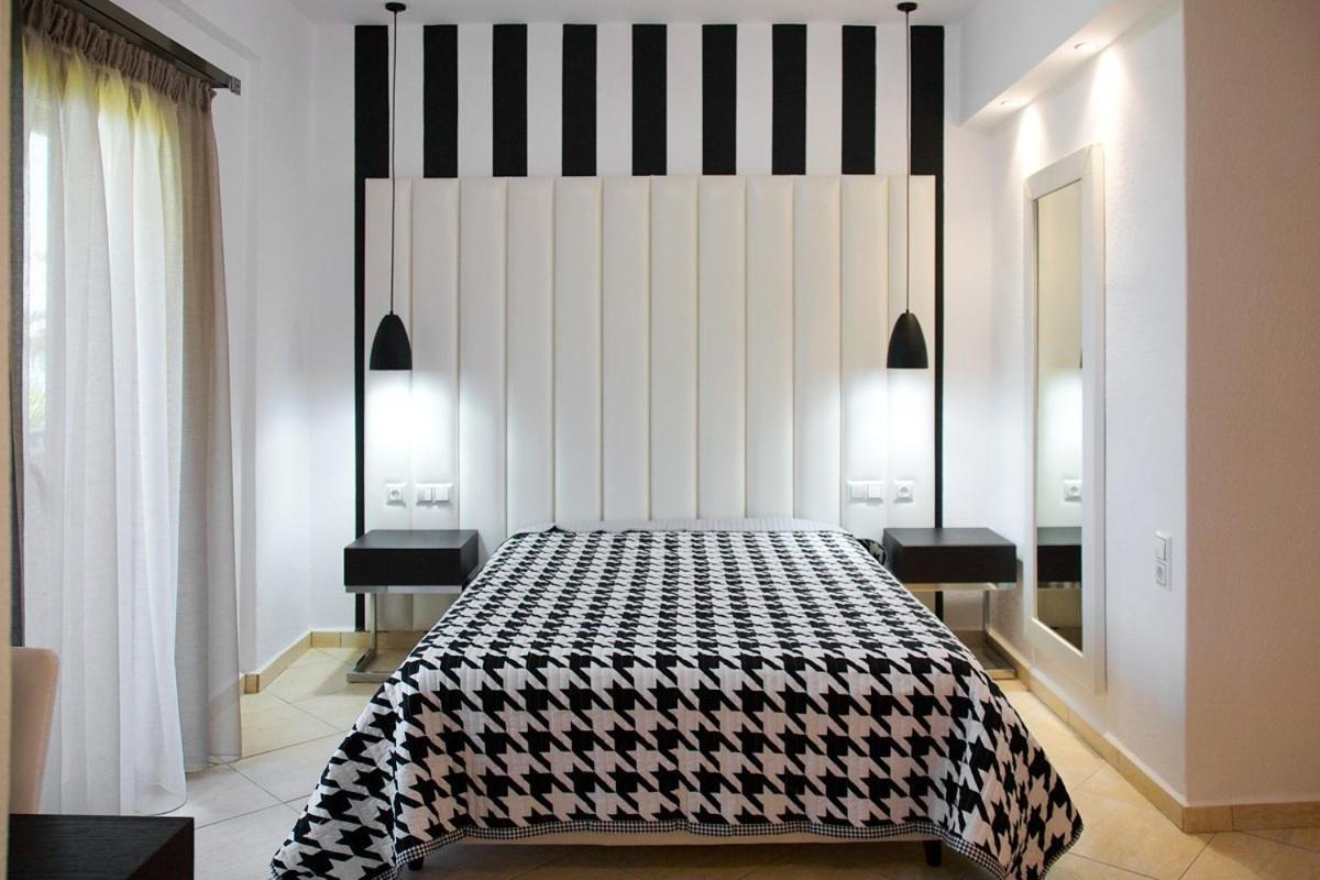 Stamos Apartments And Studios Vourvourou Oda fotoğraf