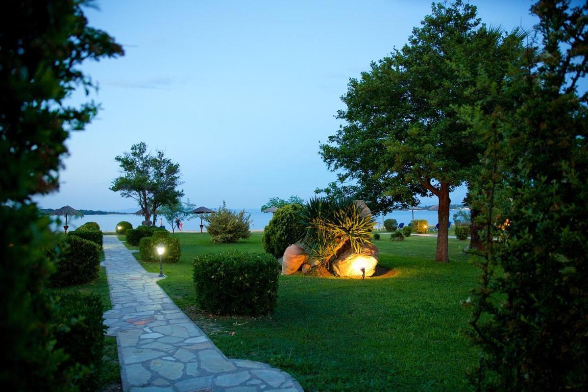 Stamos Apartments And Studios Vourvourou Dış mekan fotoğraf