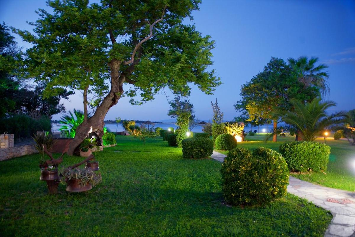 Stamos Apartments And Studios Vourvourou Dış mekan fotoğraf