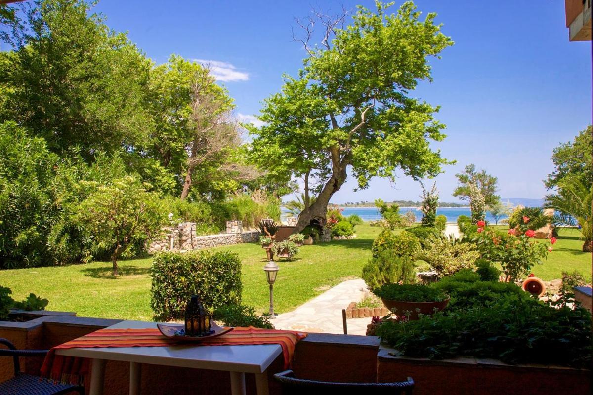 Stamos Apartments And Studios Vourvourou Dış mekan fotoğraf