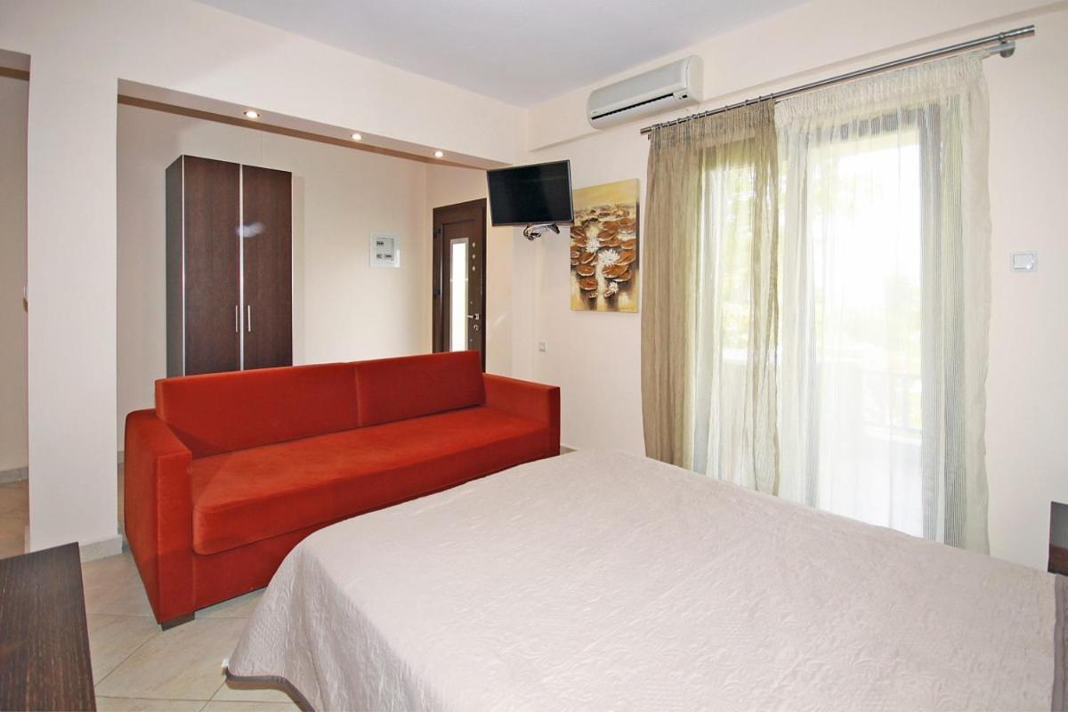Stamos Apartments And Studios Vourvourou Oda fotoğraf
