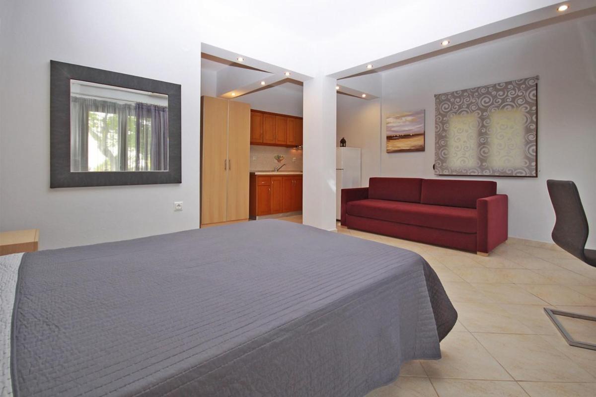 Stamos Apartments And Studios Vourvourou Oda fotoğraf